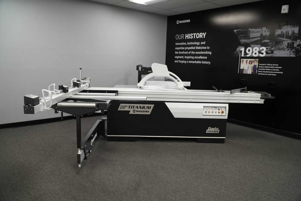 BMT.3200.IR - 10' Sliding Panel Saw - Dado Edition 5HP
