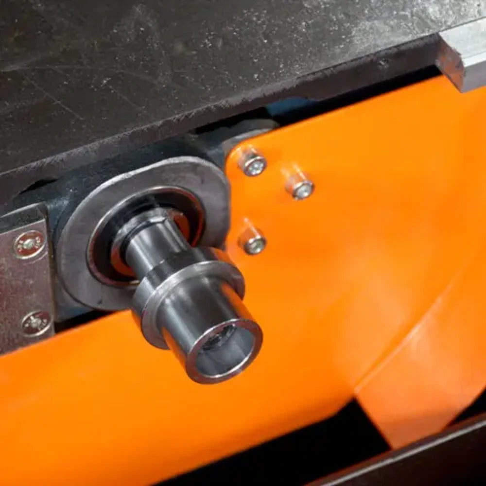 Maksiwa BMS.1600.IR sliding table saw Dado Edition with outrigger