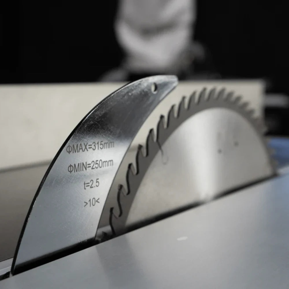 Maksiwa BMS.3200.IR Dado Edition sliding panel saw with sliding table and extended crosscut fence