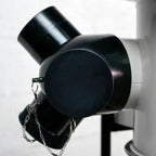 Hand crank on canister filter for internal cleaning and airflow